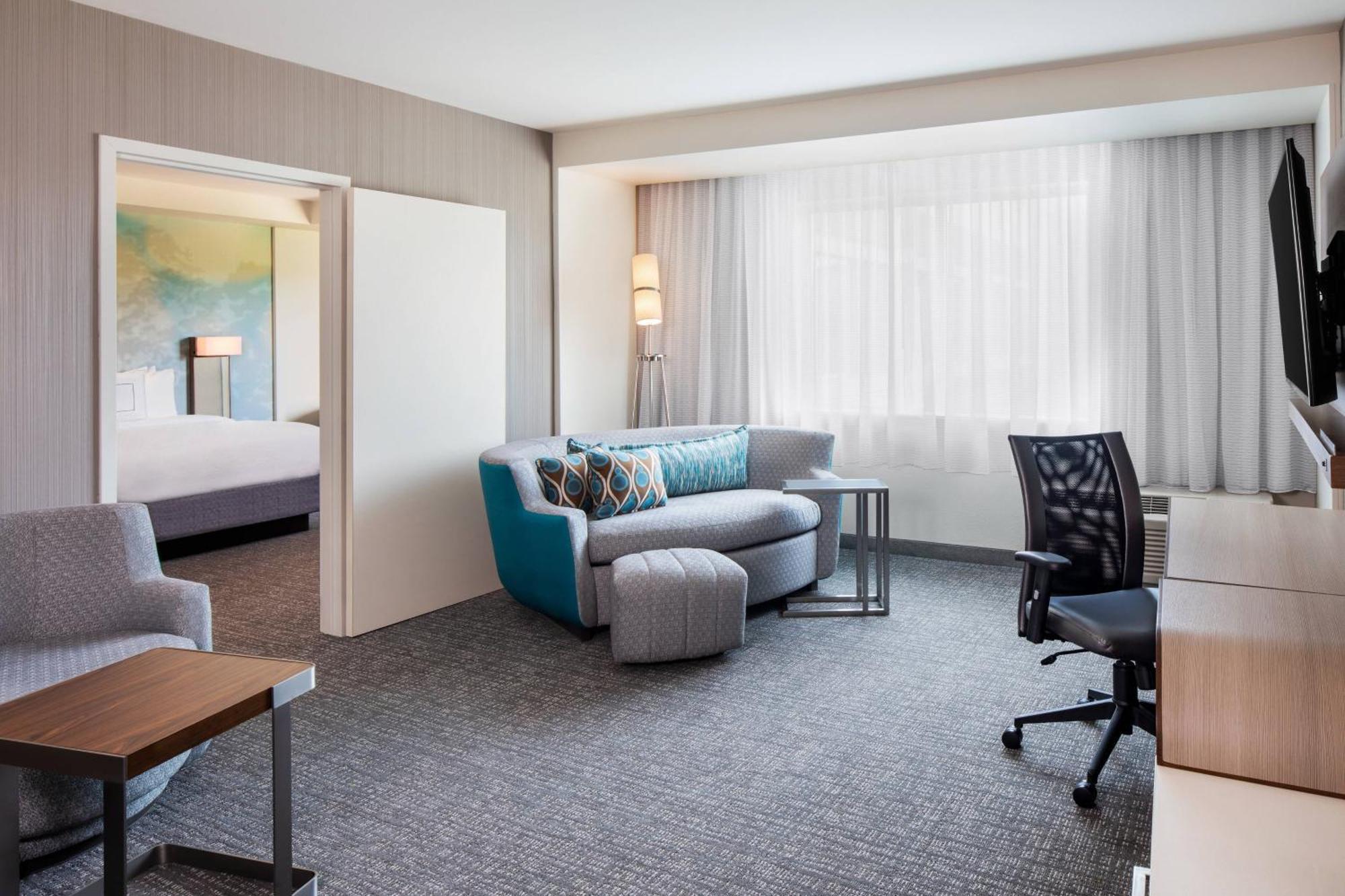 Courtyard By Marriott Wayne Fairfield Hotel Kültér fotó